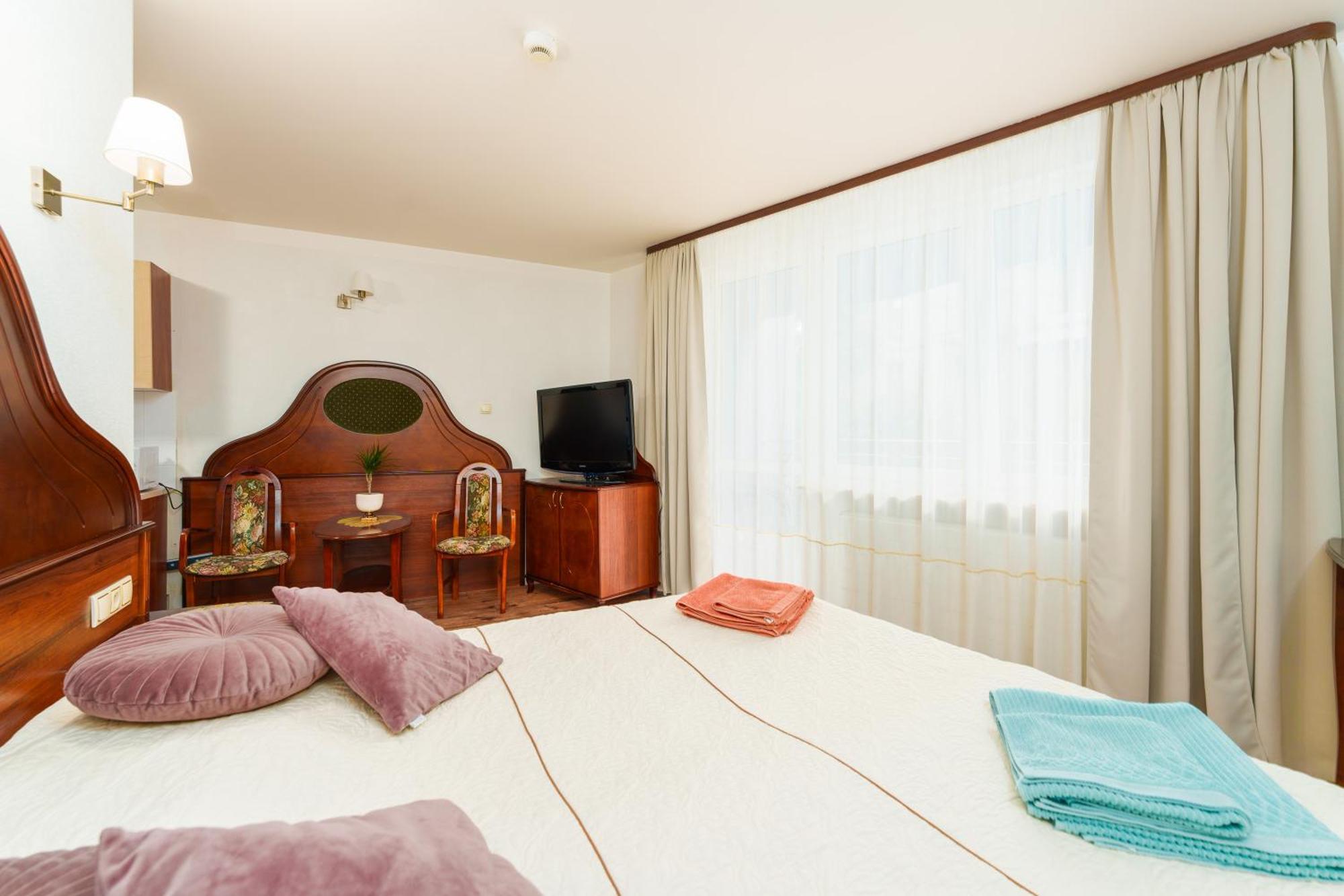 Apartamenty Melodia Fal 科沃布热格 外观 照片